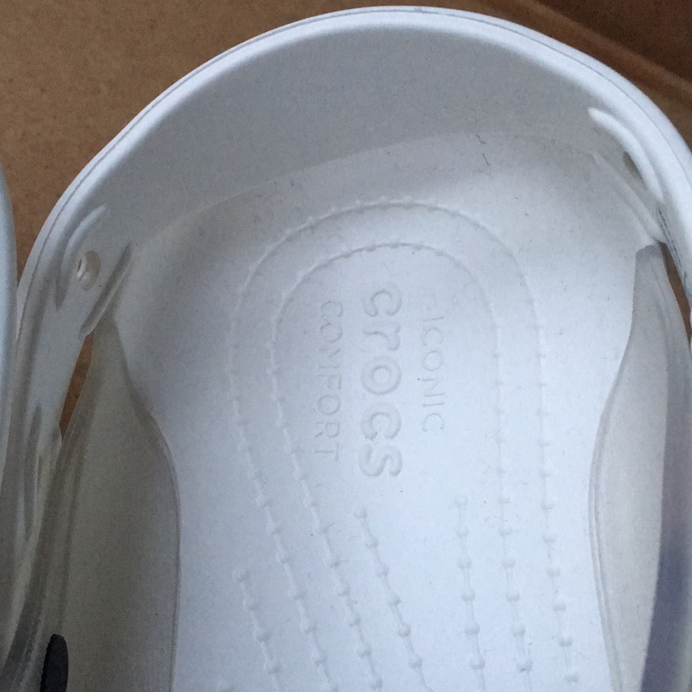 Crocs Classic Translucent Clogs. - Picture 4 of 6